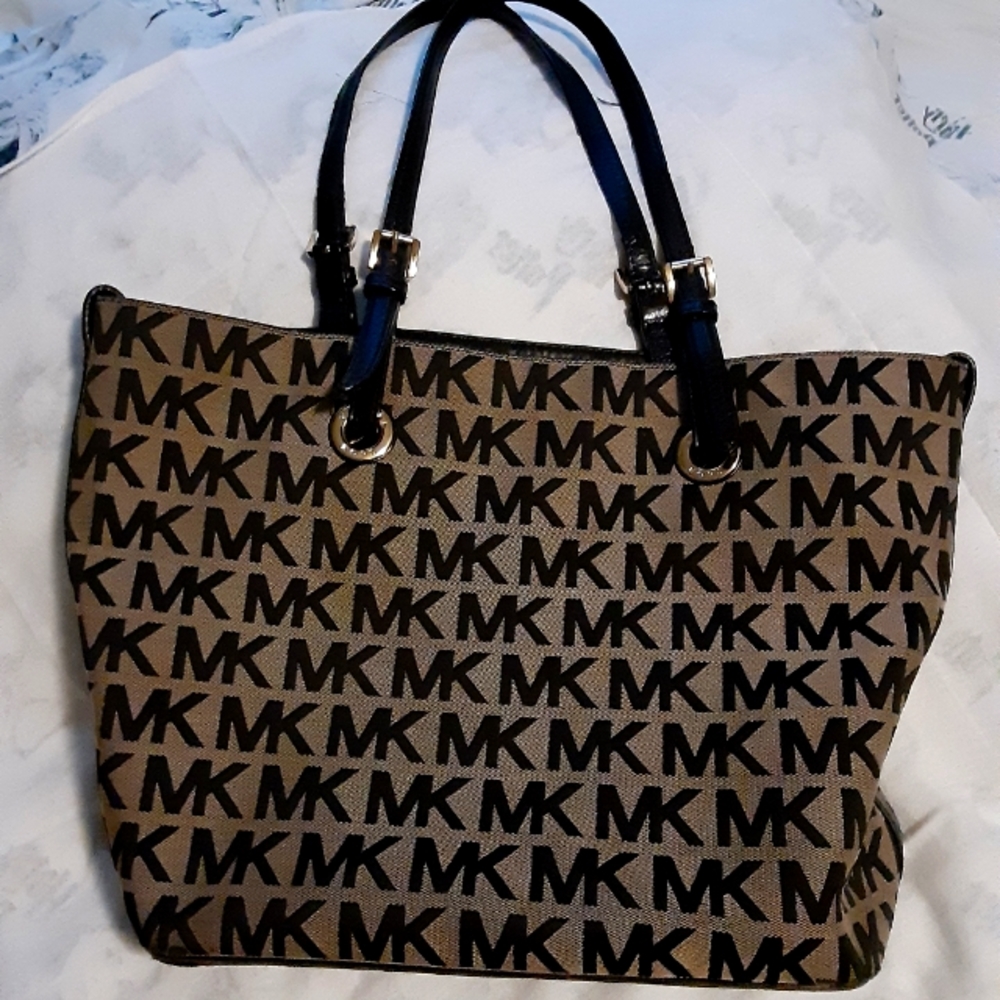 Michael Kors large tote
